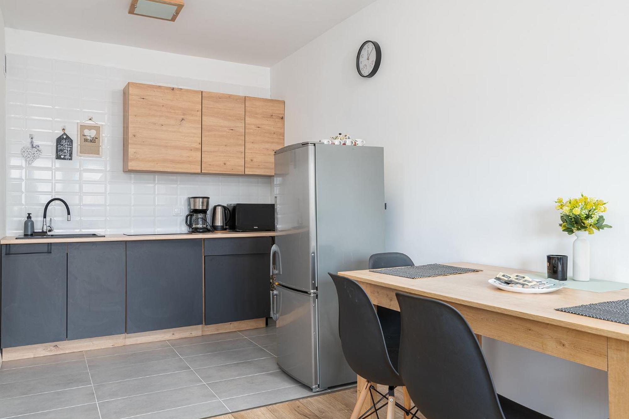 Rentplanet - Kondratowicza * Warszawa